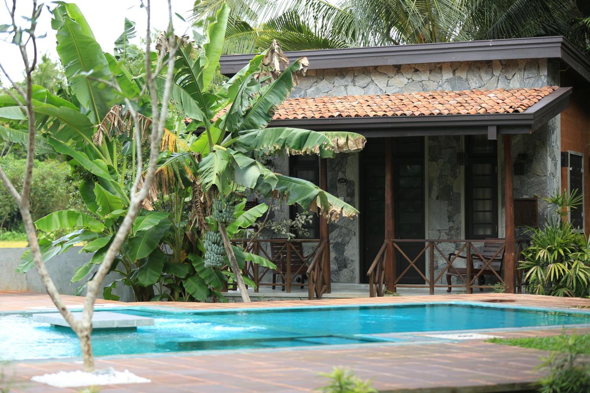 Villa Pinnawala&Restaurant Esterno foto