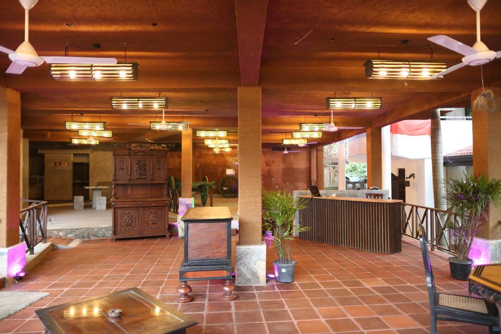 Villa Pinnawala&Restaurant Esterno foto