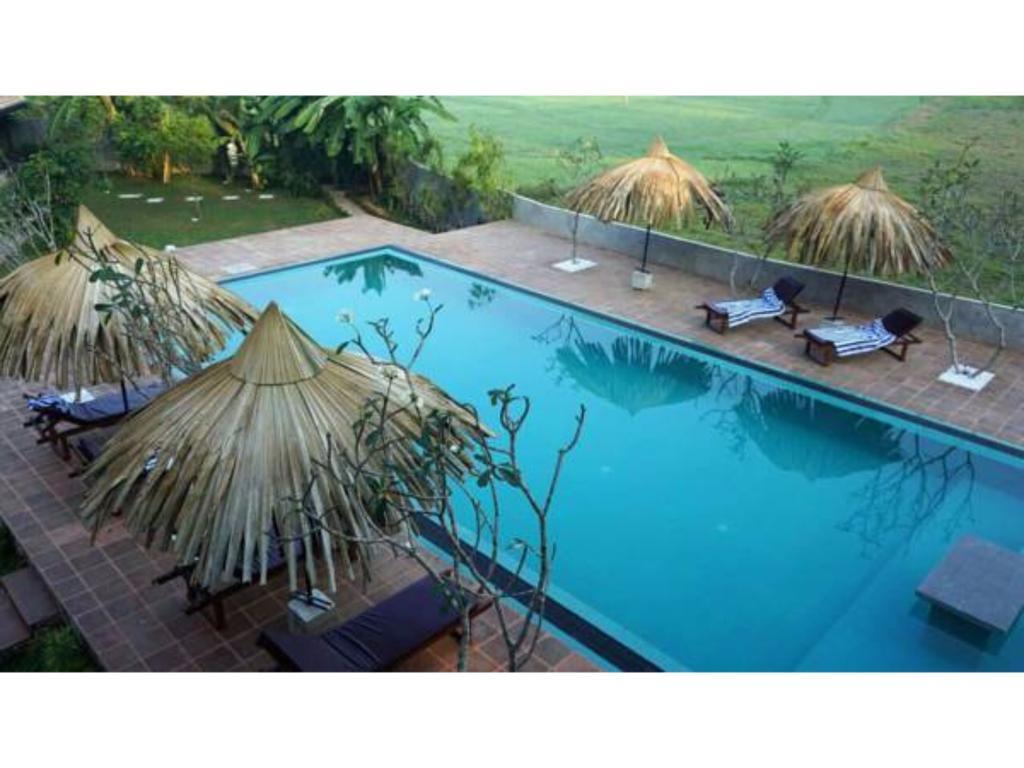 Villa Pinnawala&Restaurant Esterno foto